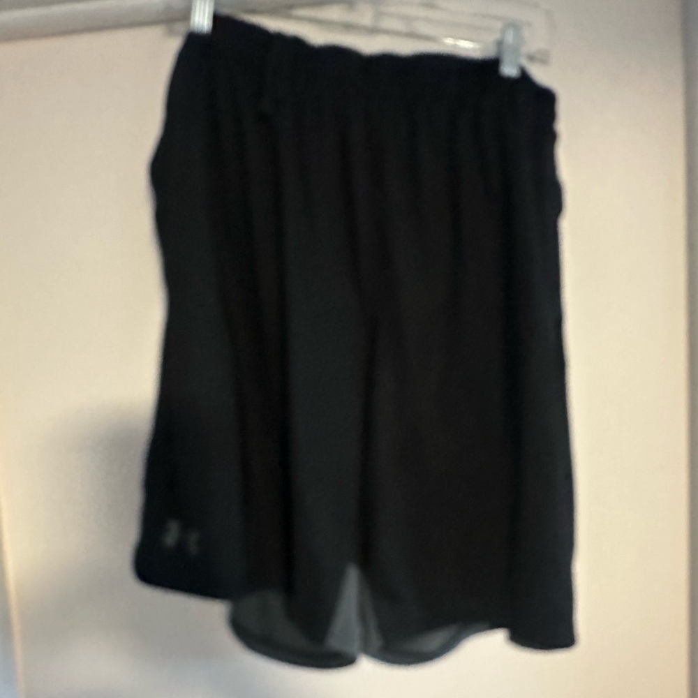 Under Armour Black Athletic Shorts XXL